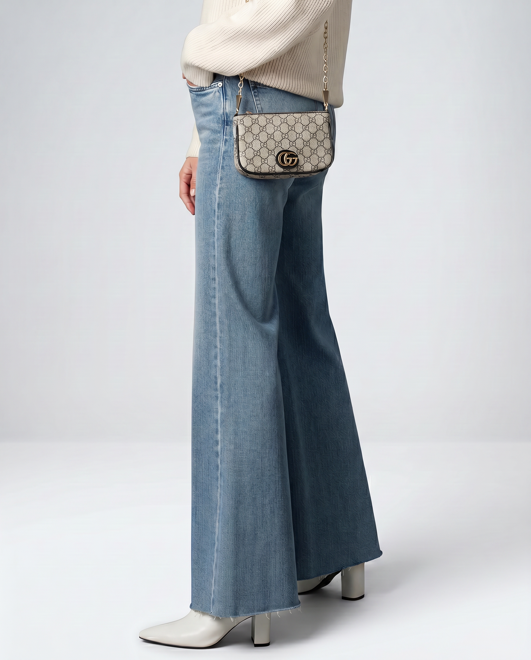 Alana flare jeans met gewassen afwerking voor vrouwen 3