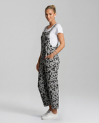 Angelica jumpsuit met scoop halslijn en luipaardprint 3