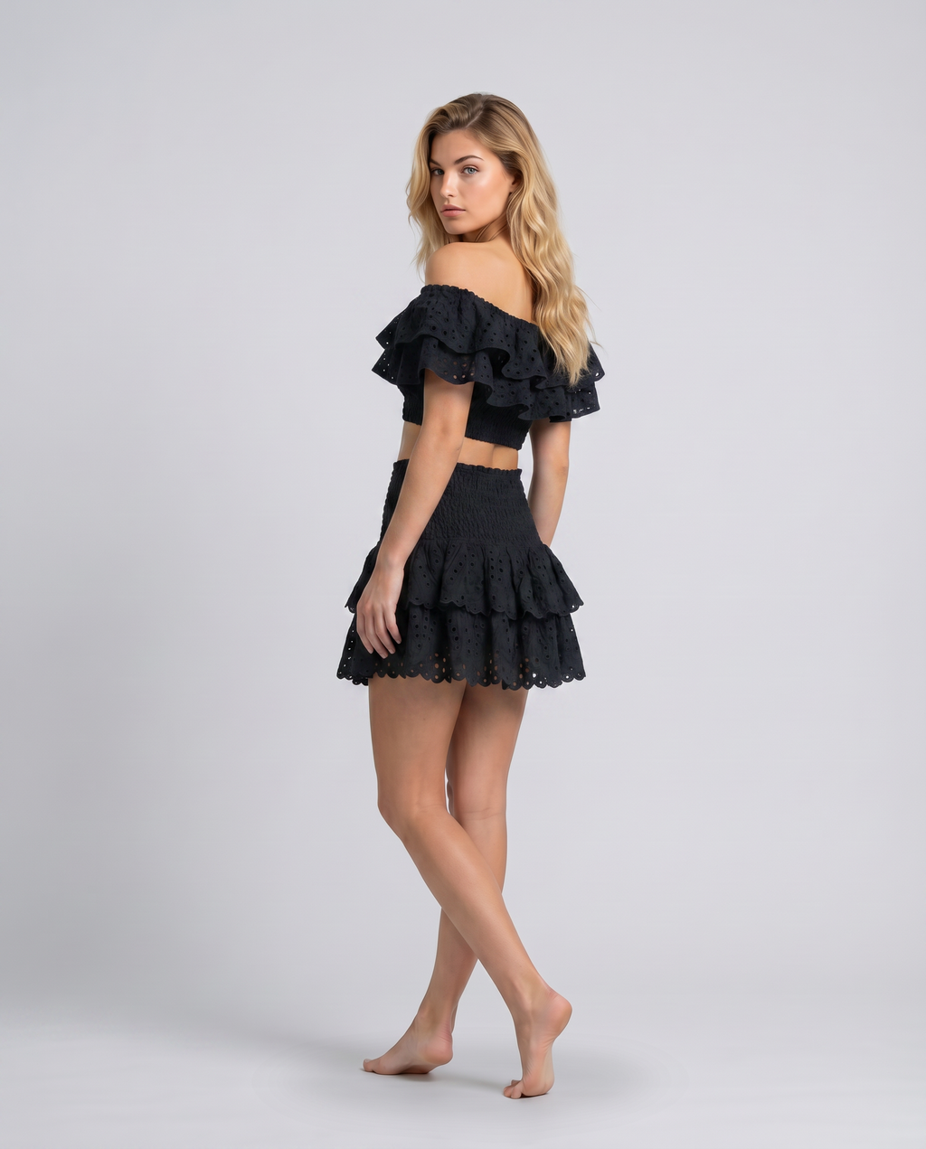 Annie twee-delige ruffle set met mini rok in Blau, perfect voor de zomer. 12