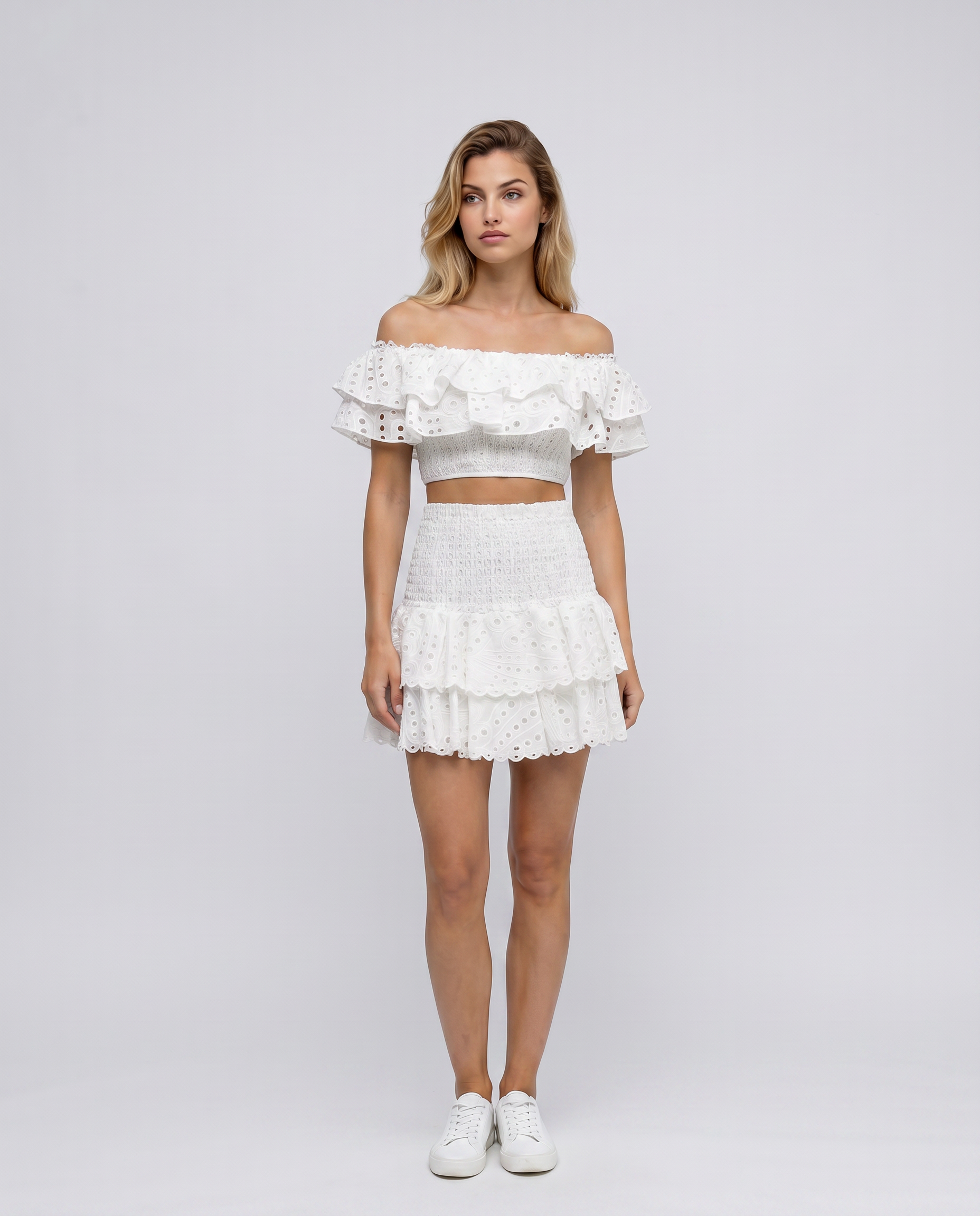 Annie twee-delige ruffle set met mini rok in Blau, perfect voor de zomer. 6