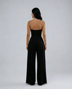 Ava wijde-pijpen mouwloze V-hals jumpsuit in wit en zwart. 6