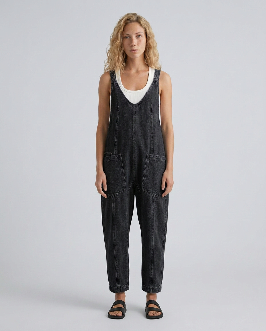 Colleen denim jumpsuit met praktische zakken en verstelbare schouderbanden. 4