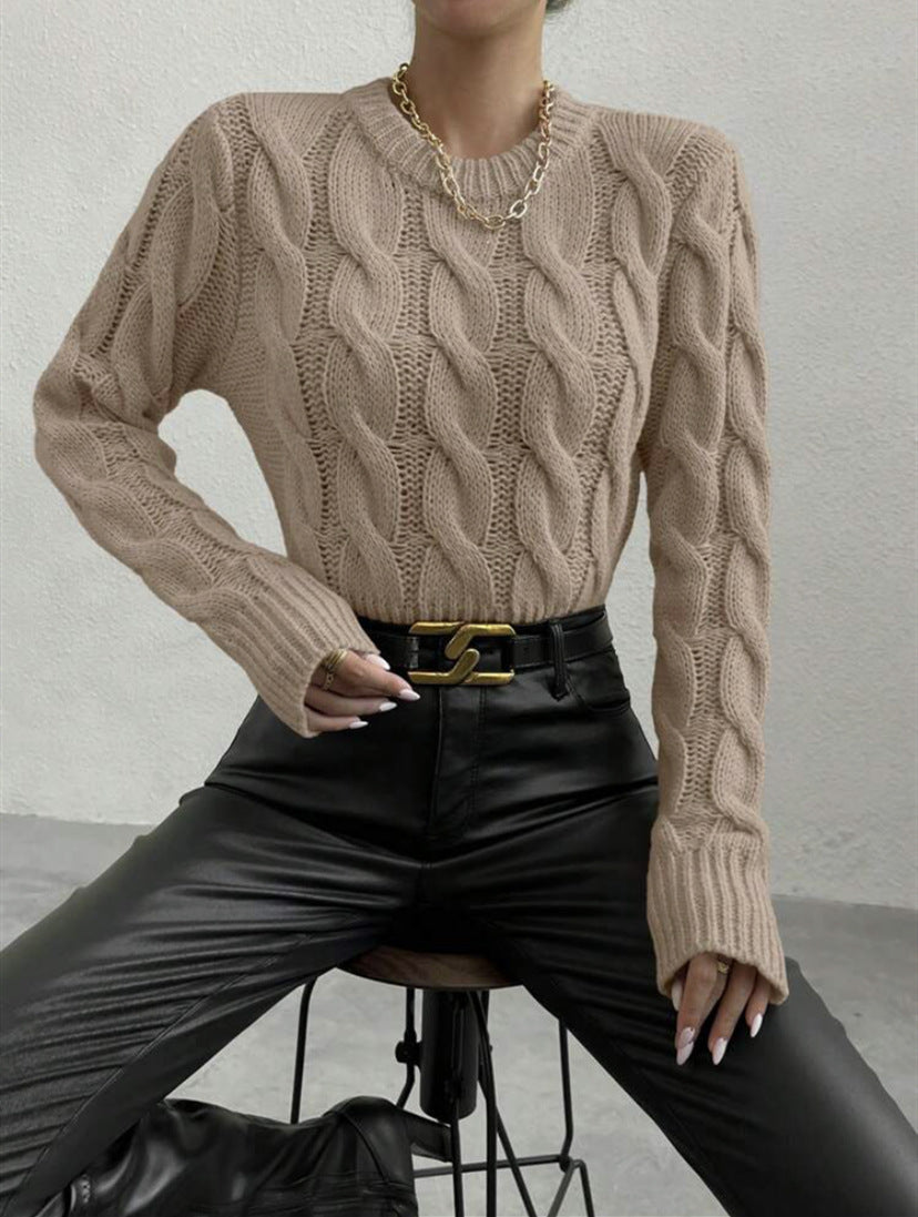 Dames Grobstrickpullover met hoge kraag in creme kleur 7