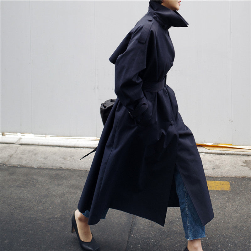 Stijlvolle dames lange trenchcoat met tailleband en hoge kraag 3