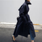 Stijlvolle dames lange trenchcoat met tailleband en hoge kraag 3