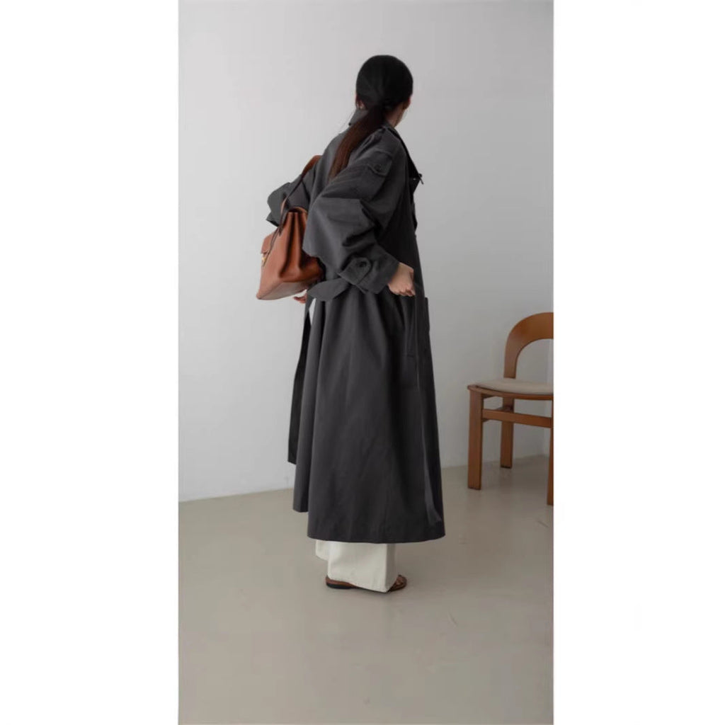 Dames oversized maxi-lengte trenchcoat met tailleband en epauletten in zwart grijs 5