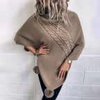 Dames poncho met modern vlechtpatroon en zachte uitstraling. 2