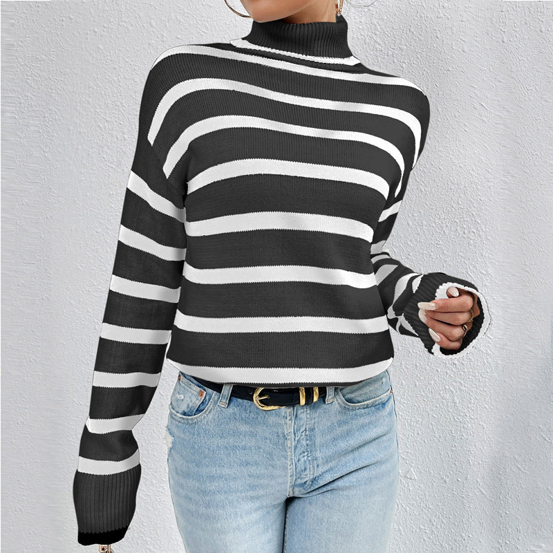 Stijlvolle dames pullover met hoog gesloten kraag en gestreept patroon. 3