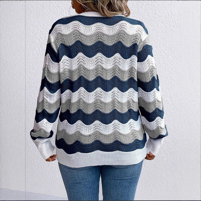 Elegante damespullover met golvenpatroon in blauw. 4