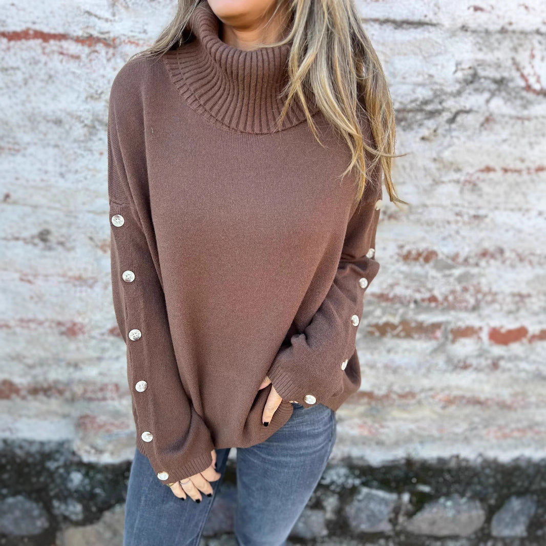 Elegante dames rollkragenpullover met knoopdetails, perfect voor elke gelegenheid. 4