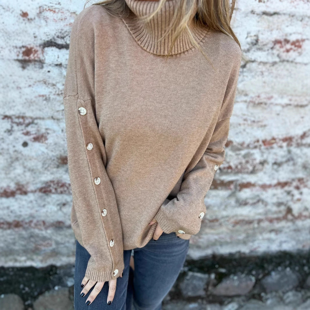 Elegante dames rollkragenpullover met knoopdetails, perfect voor elke gelegenheid. 5