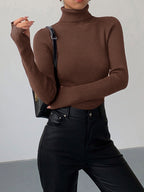Dames rollkragenpullover uit lichtgewicht Rippstrick met elegant ontwerp 2