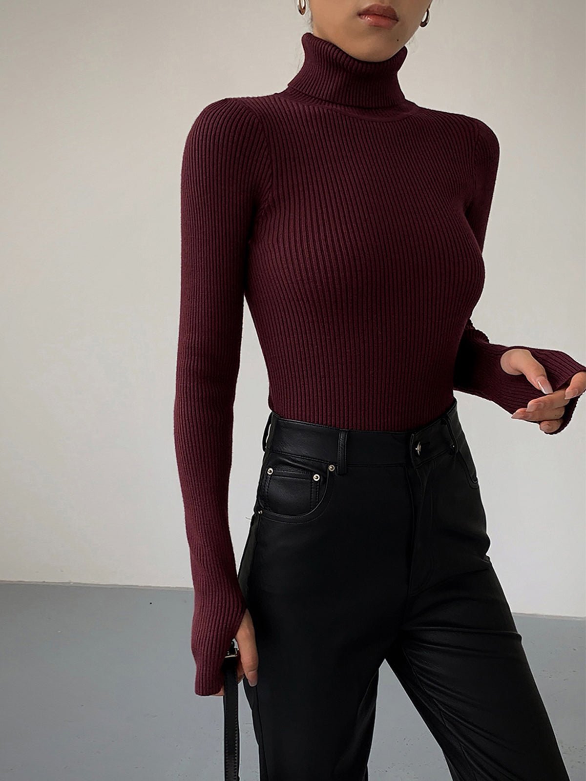 Dames rollkragenpullover uit lichtgewicht Rippstrick met elegant ontwerp 3