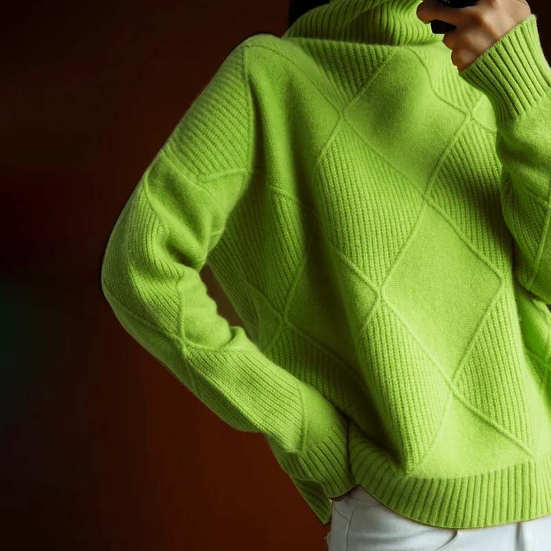 Dames rollkragenpullover van zachte strikstof met comfortabele val. 3