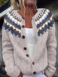Elegante dames strickjacke met knoppen in lichtgewicht strick.