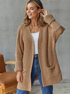 Dames strickjacke met praktische zakken in verschillende kleuren. 9