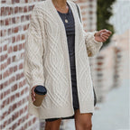 Ruime dames strickjacke met zopfstructuur in blauw. 3