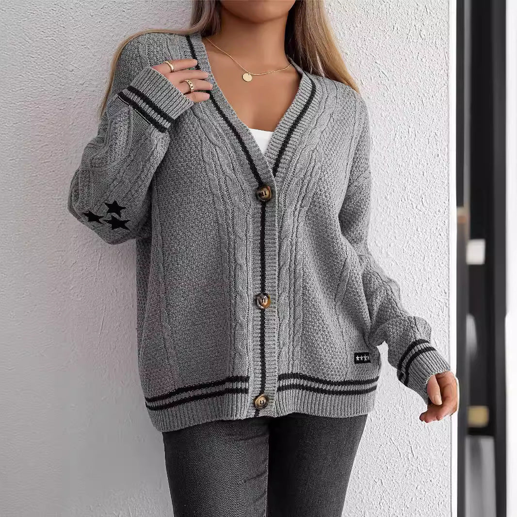Dames strickjacke met zopfdesign en contraststrepen. 3