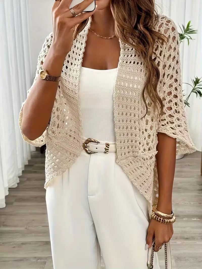 Elegante dames strickjacke in lichtgewicht haakmateriaal met doorzichtig ontwerp. 3