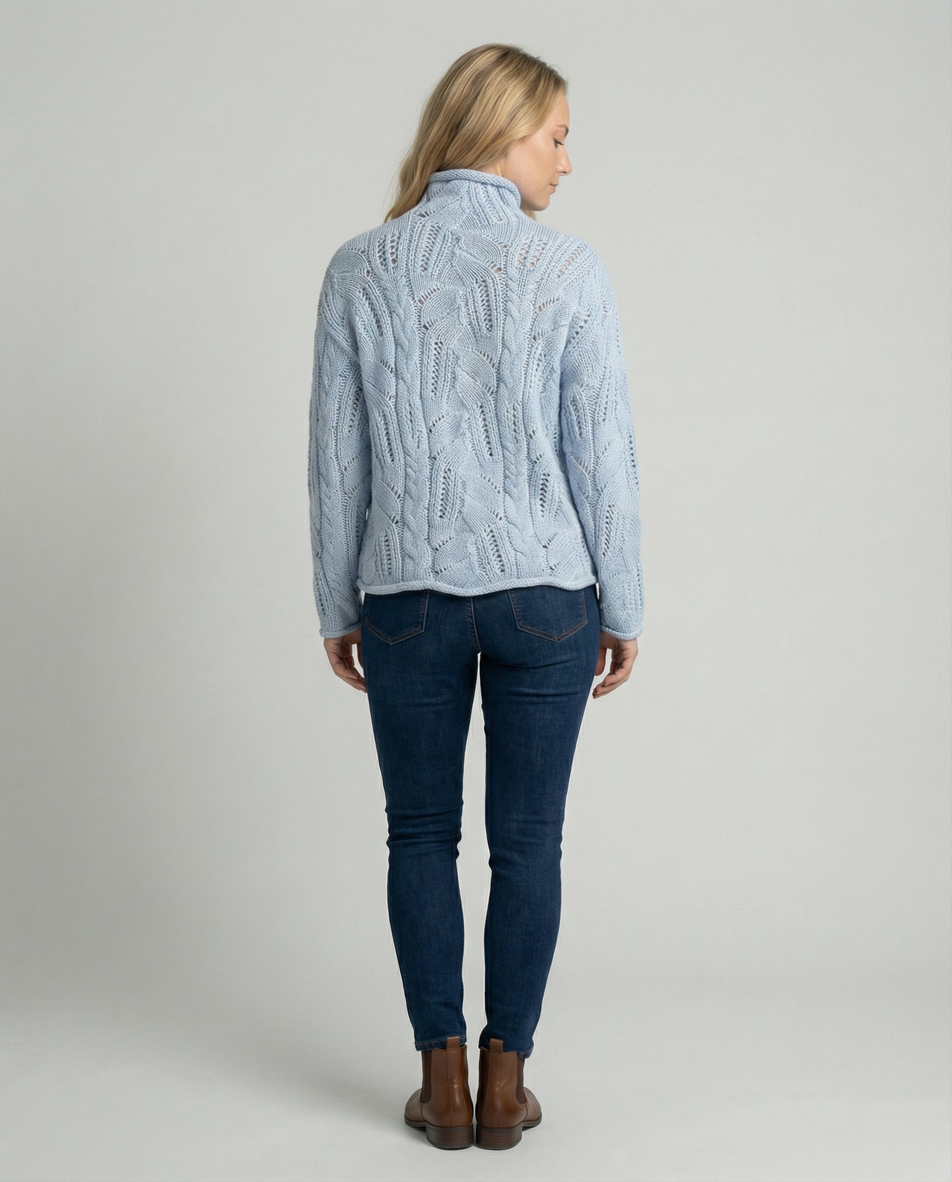 Elegante dames strickpullover met rollkragen en zopfpatroon 2