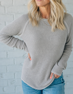 Dames waffelstrickpullover met rondhals, comfortabel en stijlvol. 2