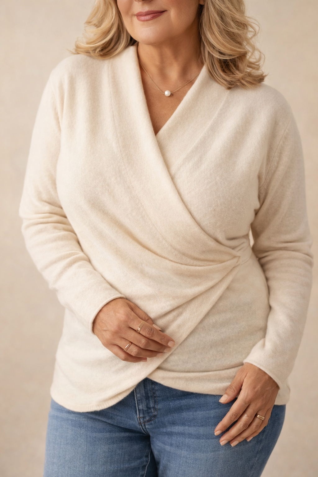Dames Wickelpullover uit zachte Feinstrick elegante afbeelding