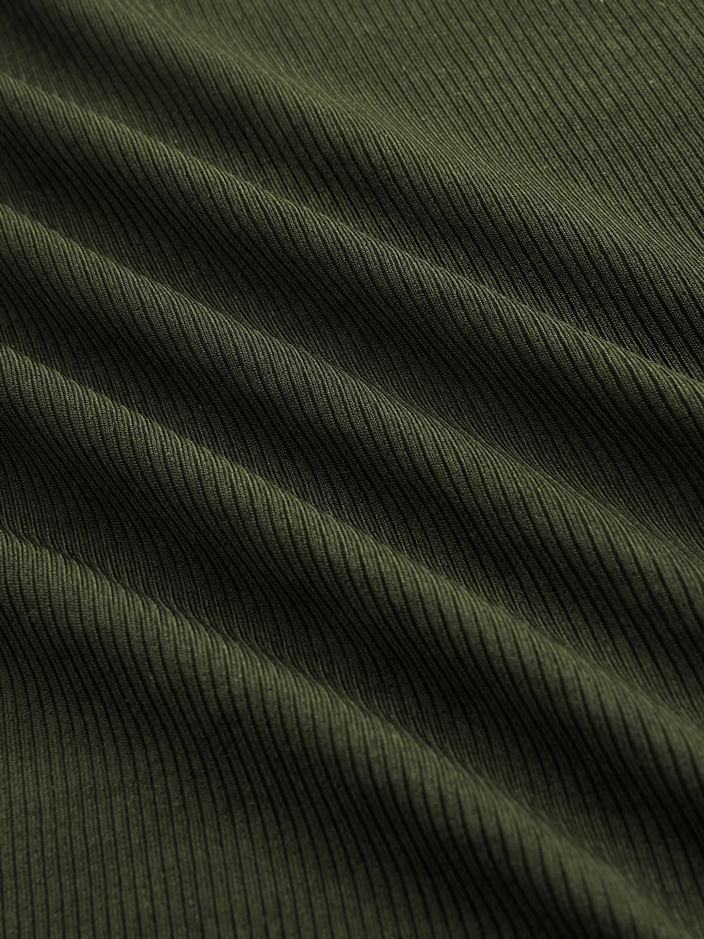 Eleanor jumpsuit met V-hals en wijde pijpen in verschillende kleuren. 32