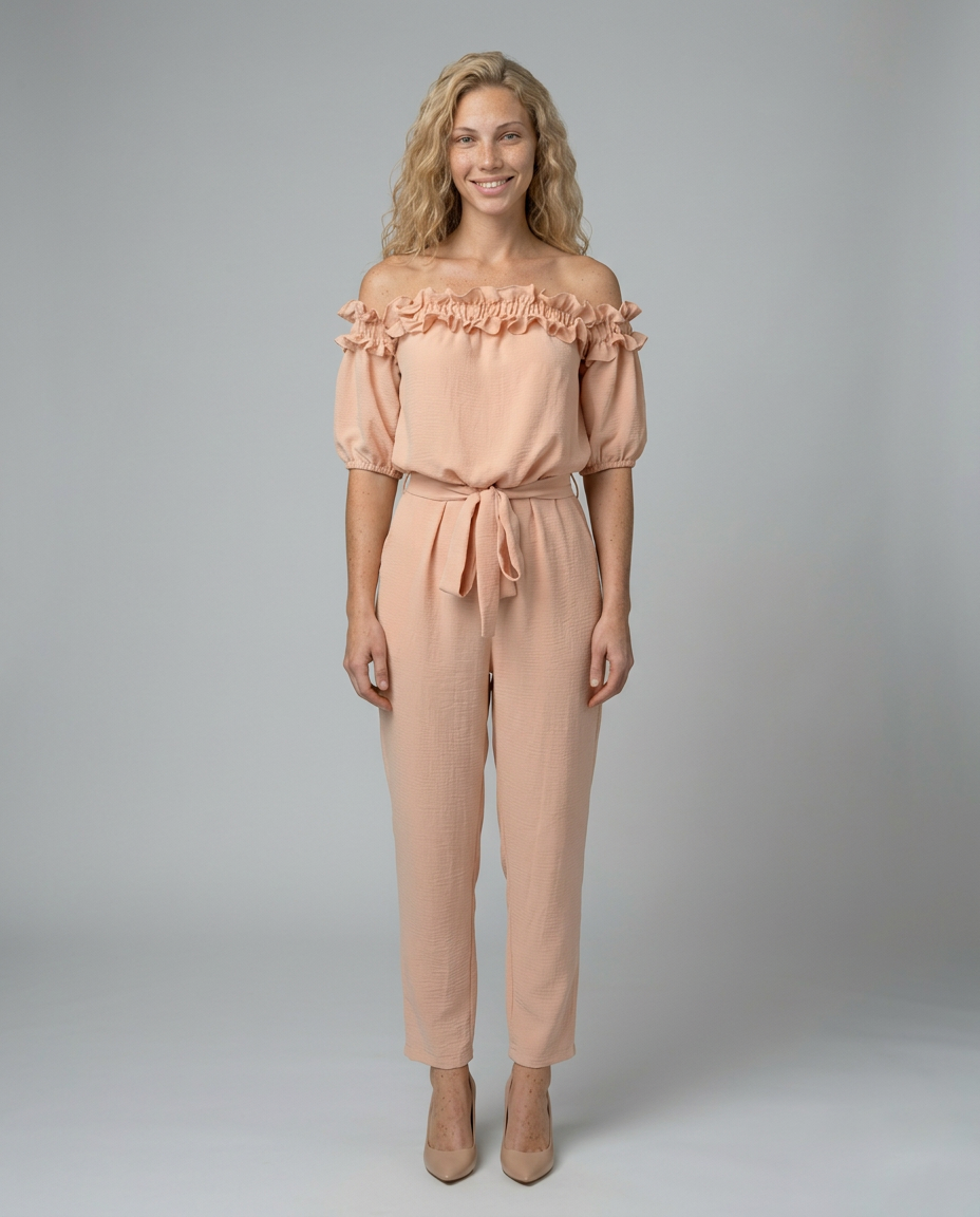Jessie off-shoulder jumpsuit met elegante tailleband in perzikkleur