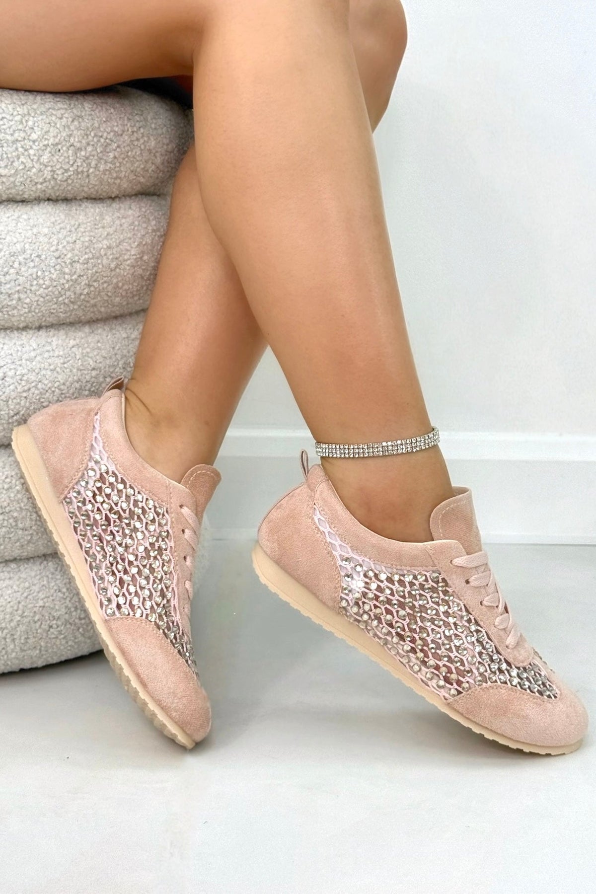 Kristallen Contour Sprankelende Paneel Sneakers in Roze