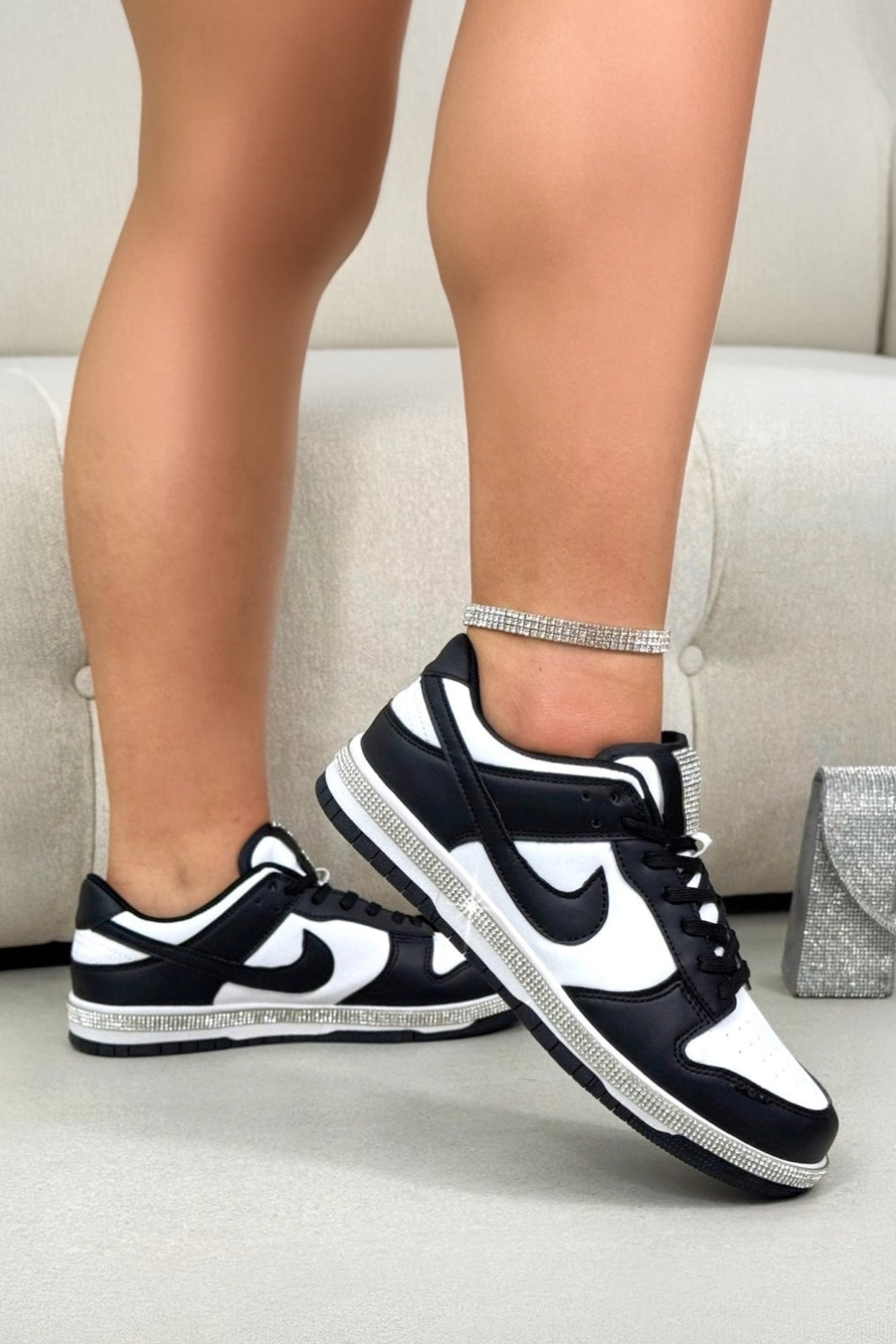 Kristallen Trim Sportieve Sneakers Slanke Editie in Zwart 2