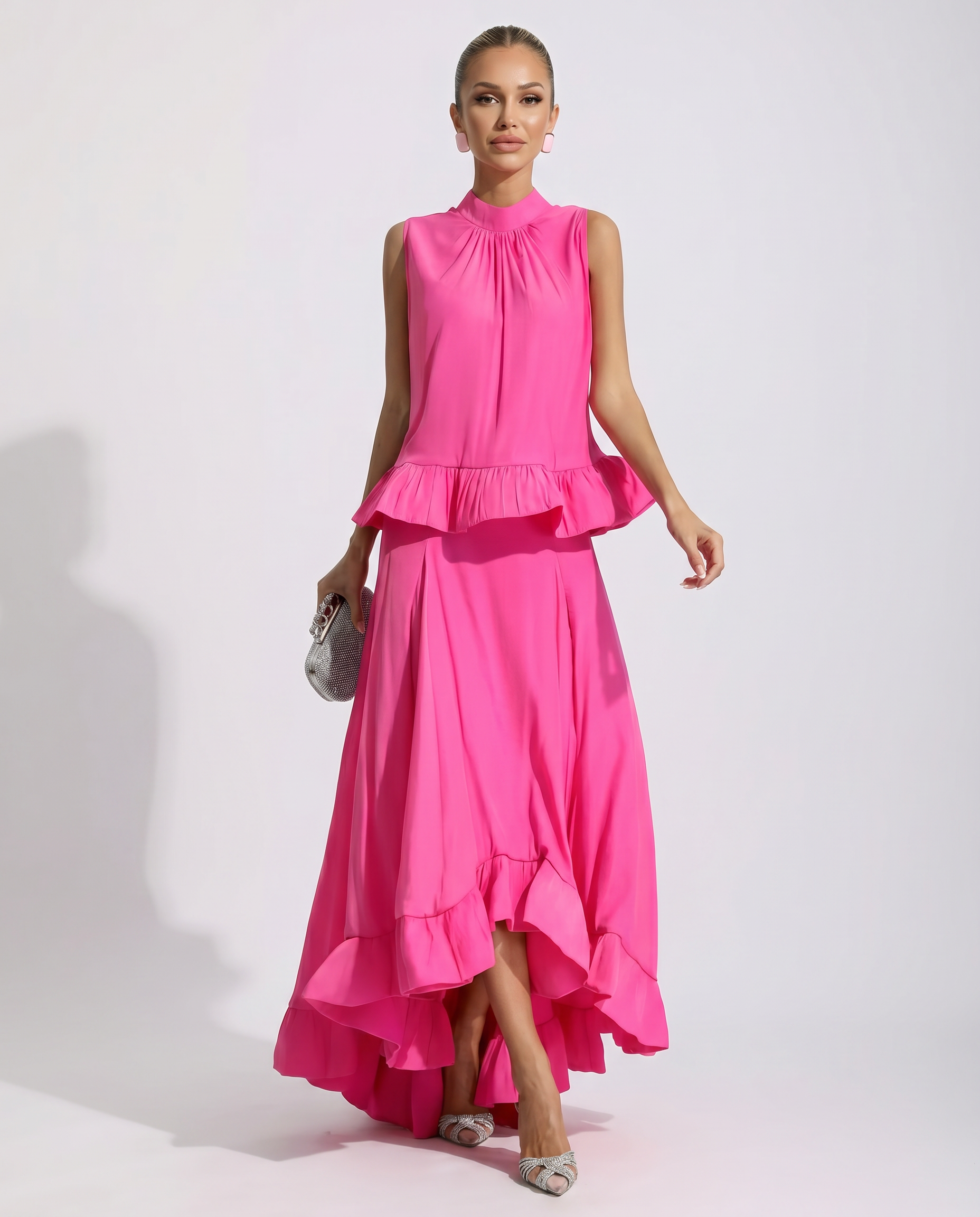 Mona twee-delig maxi set met rimpelrok in roze.