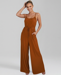 Myrna jumpsuit met wijde pijpen en aantrekkoord taille in bruin en beige.