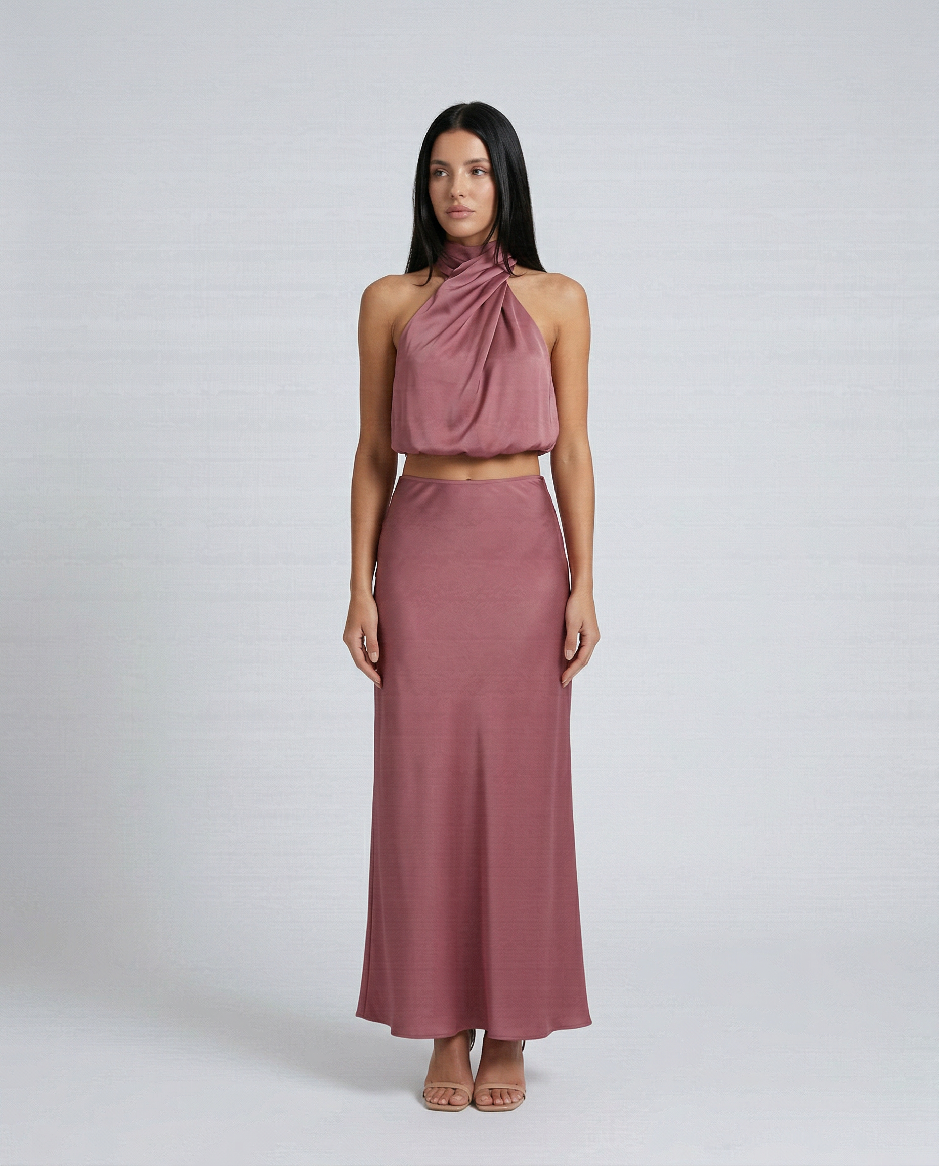 Elegante Polly twee-delige set met haltertop en maxi rok 9