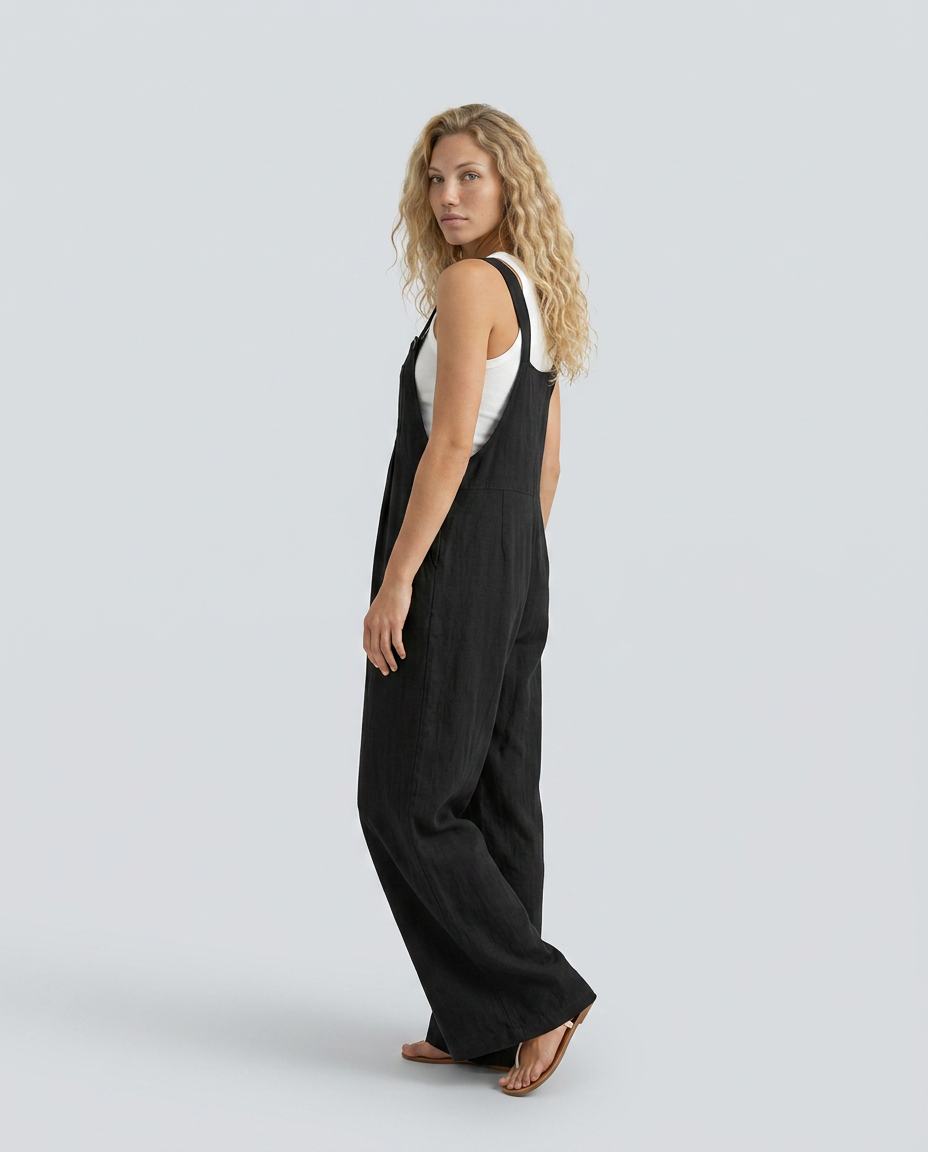 Rachel jumpsuit met wijde pijpen en verstelbare bandjes in zwart 3