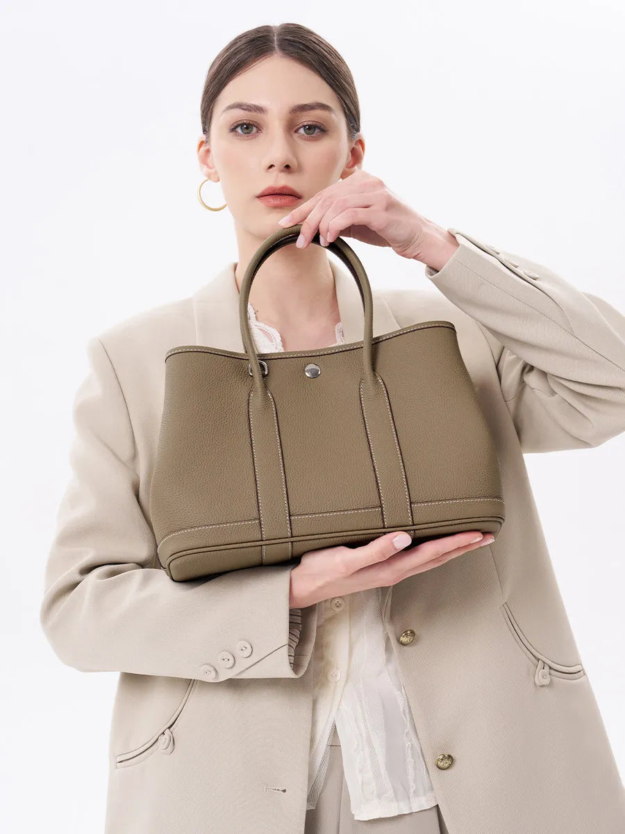 Draagtas Beige met Luxe Details en Ruime Interieur 10