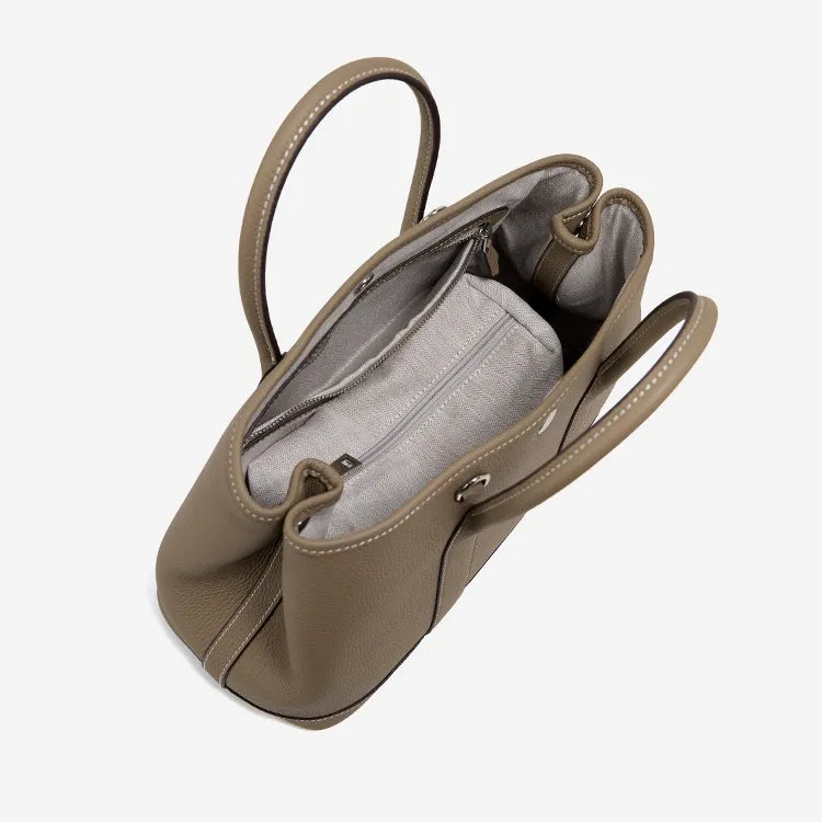 Draagtas Beige met Luxe Details en Ruime Interieur 13
