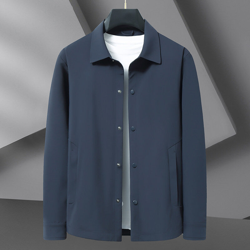 Stijlvolle heren snap front casual jas met klassieke kraag en lange mouwen.