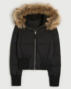 Dames cropped puffer jacket met faux-fur capuchon 3