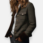 Stijlvolle dames haringbone tweed utility jacket met gouden knopen 4