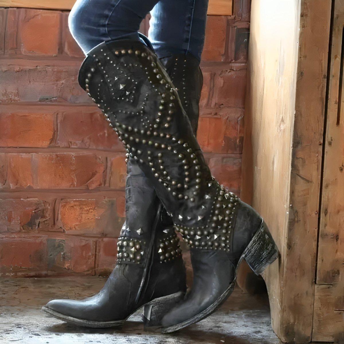 Kniehoge western-laarzen dames met studs - stabiele blokhak