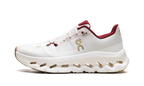 On Running Cloudtilt Perl Ivory elegante hardloopschoenen