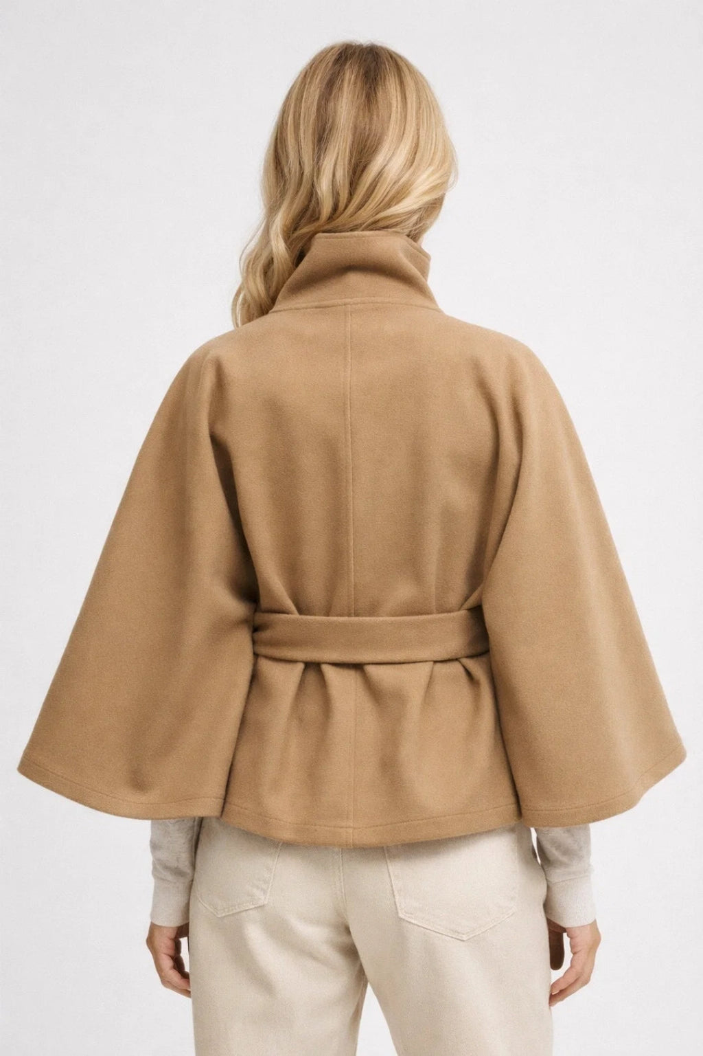 Elegante dames geknoopte cape jas voor stijl en comfort. 2